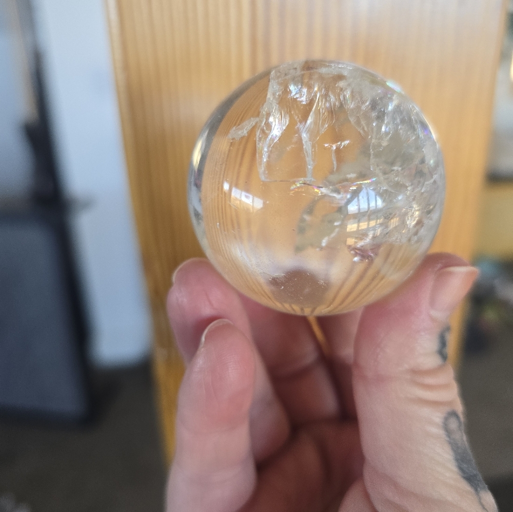 Quartz Crystal Sphere loads of fairy Rainbow Inclusions - Picture 4 of 11